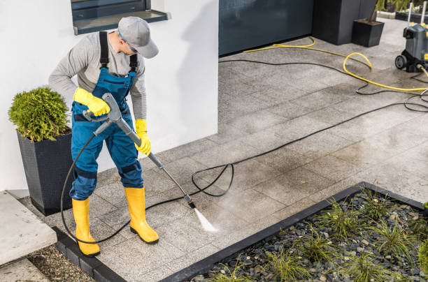 Best Sidewalk Pressure Washing  in Elkhart, KS